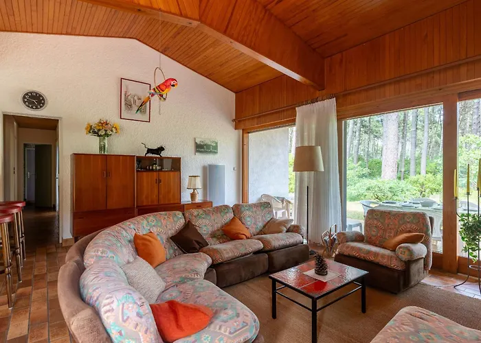 Vakantiehuis Maison Familiale Au Milieu Des Pins A - 6 Pers, 300m Du Lac, Menage Inclus - Fr-1-319-573 *